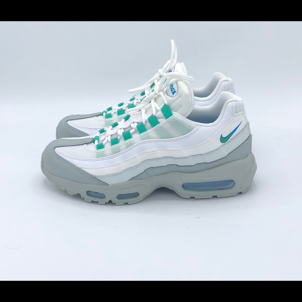 NEW Nike Air Max 95 Essential Men's Shoes - Picture 5 of 7